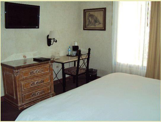 Hotel Gobernador Дуранго Номер фото